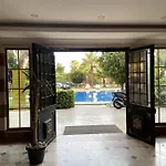 Sa Apartments! 2br Flat 150m To The דירה