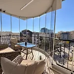 アパート Sa Apartments! 2br Flat 150m To The アランヤ