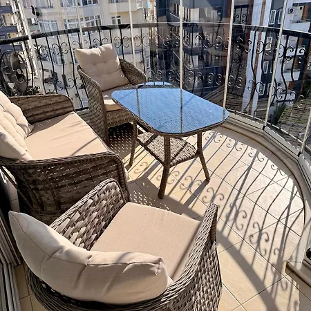Lägenhet Sa Apartments! 2br Flat 150m To The