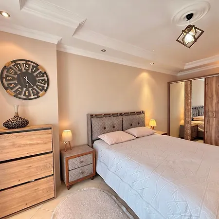 Sa Apartments! 2br Flat 150m To The *