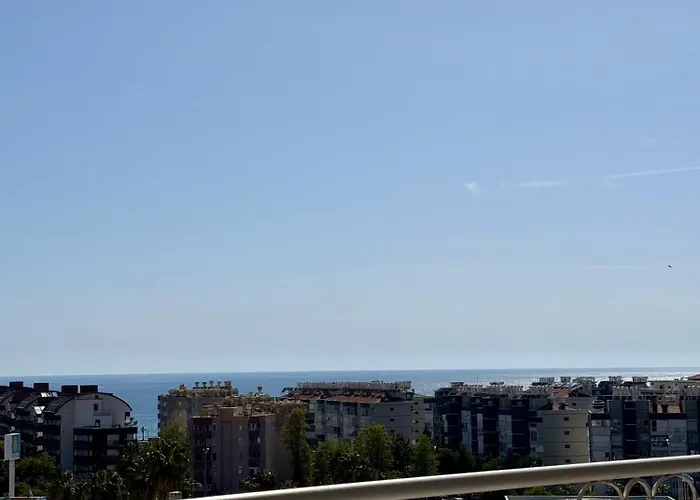 Appartamento Sa Apartments! 2Br Flat 150M To The Beach *