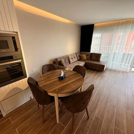 Sa Apartments! Sea View 2bd Flat *
