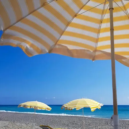 Sa Apartments! Sea View 2bd Flat